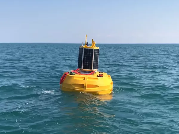 海上無人ステーション